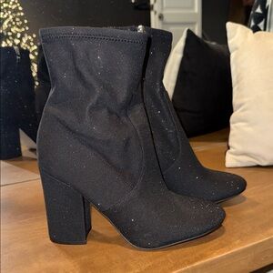 Elegant Black Ankle Boots